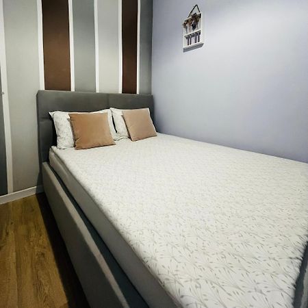 Iren Smart Apartment Лвив Екстериор снимка