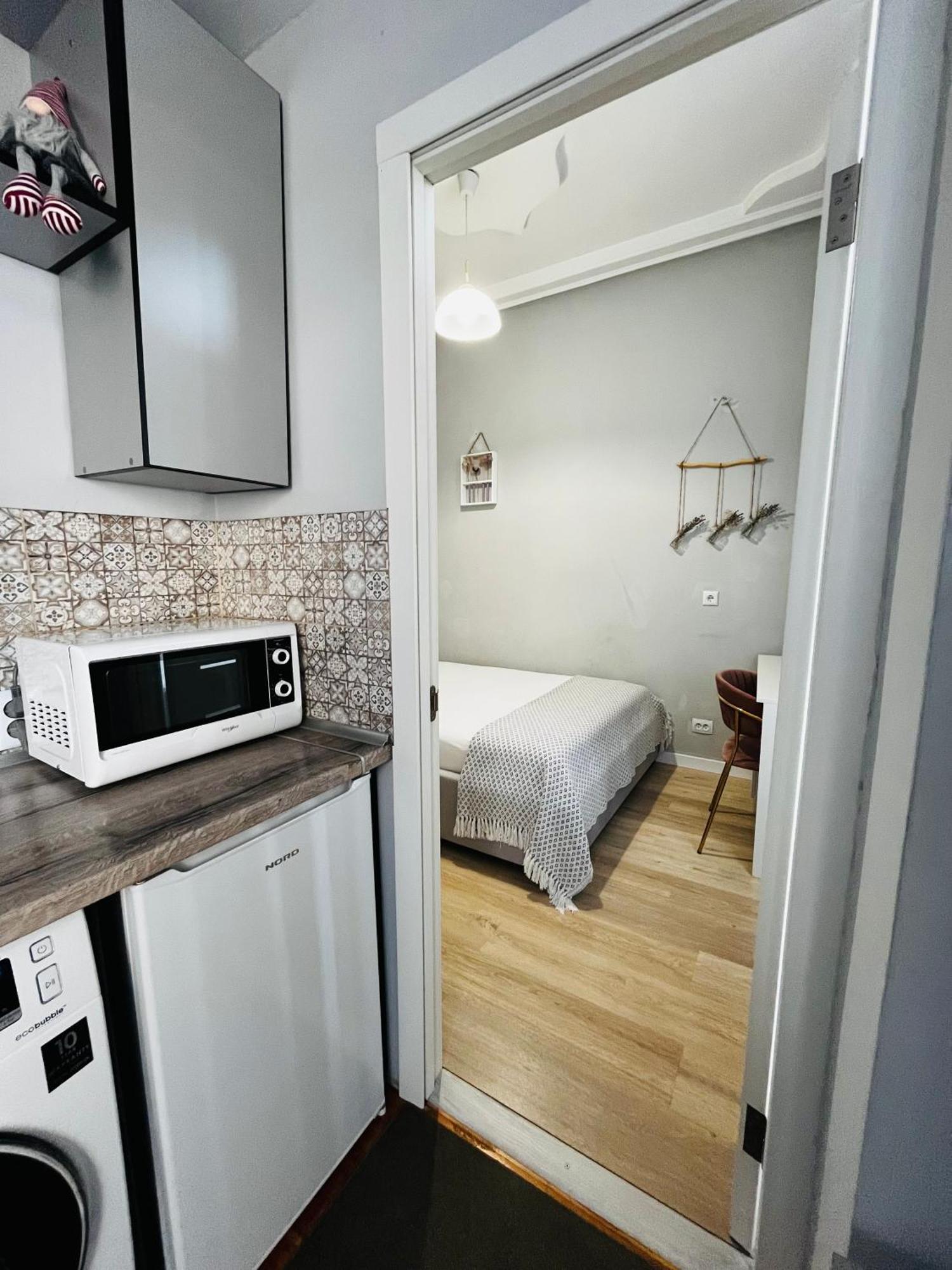 Iren Smart Apartment Лвив Екстериор снимка