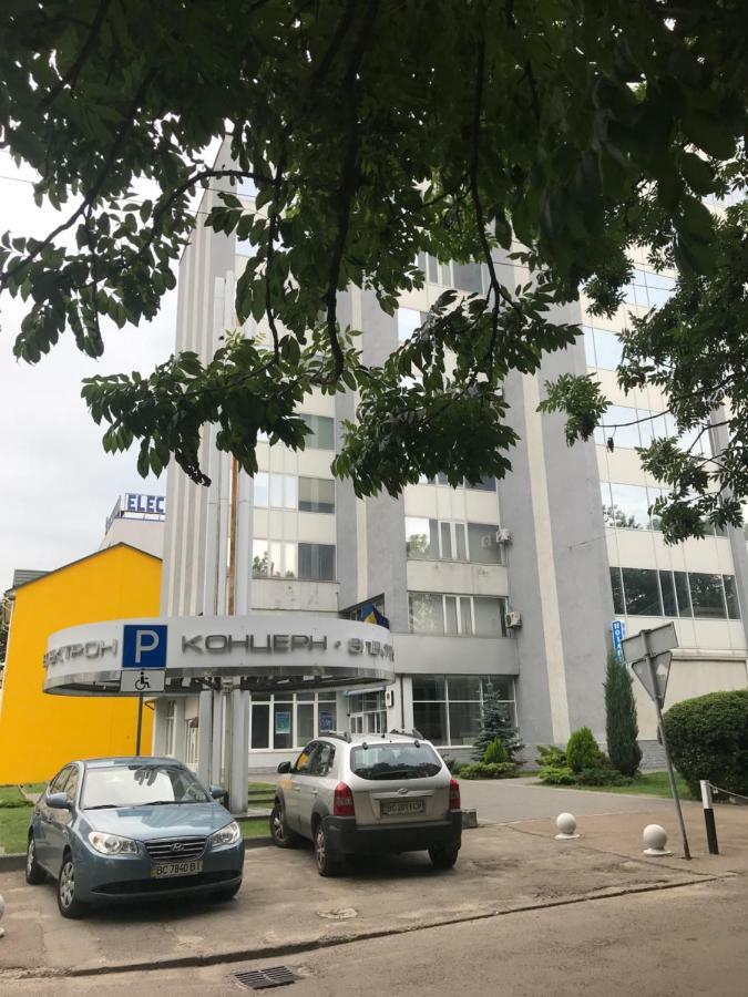 Iren Smart Apartment Лвив Екстериор снимка